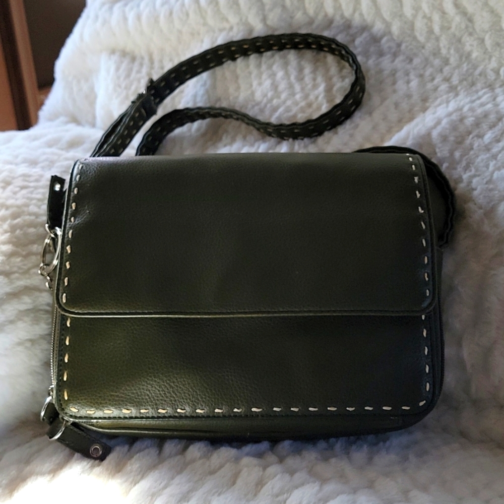 Nine West olive green cross body bag